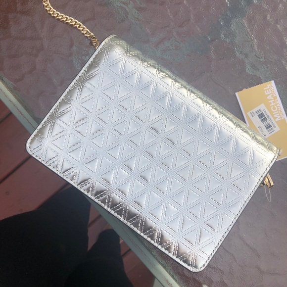 Gold/silver new Michael Kors purse with tags - Picture 4 of 6